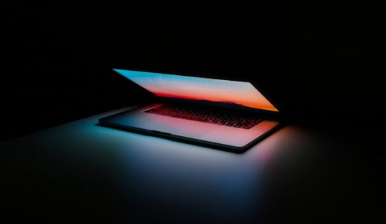 Wpływ technologii na sen