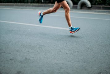 Trening biegacza – czynniki determinujące proces treningowy amatorów