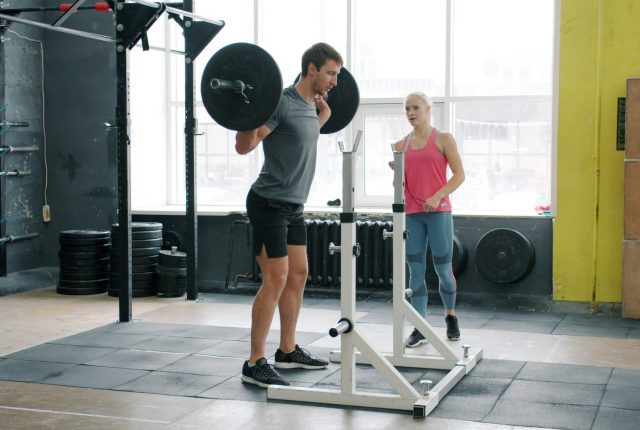 Trening izometryczny – adaptacje treningowe