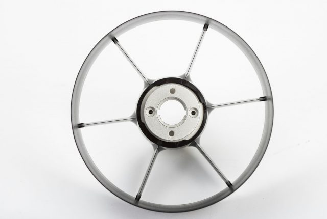 Trening siłowy z wykorzystaniem flywheel – czym jest i jaką ma wartość?