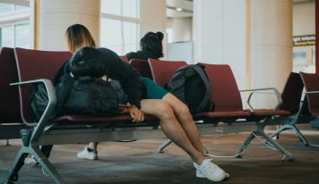 Jet lag u sportowców – praktyczne zalecenia